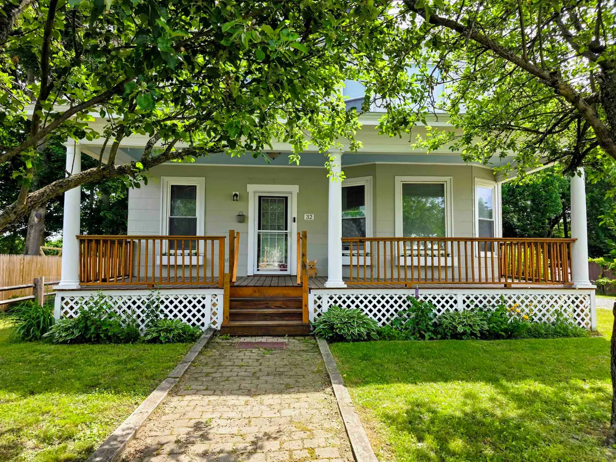 32 Smith Street, Woodsville, NH 03785 - #1