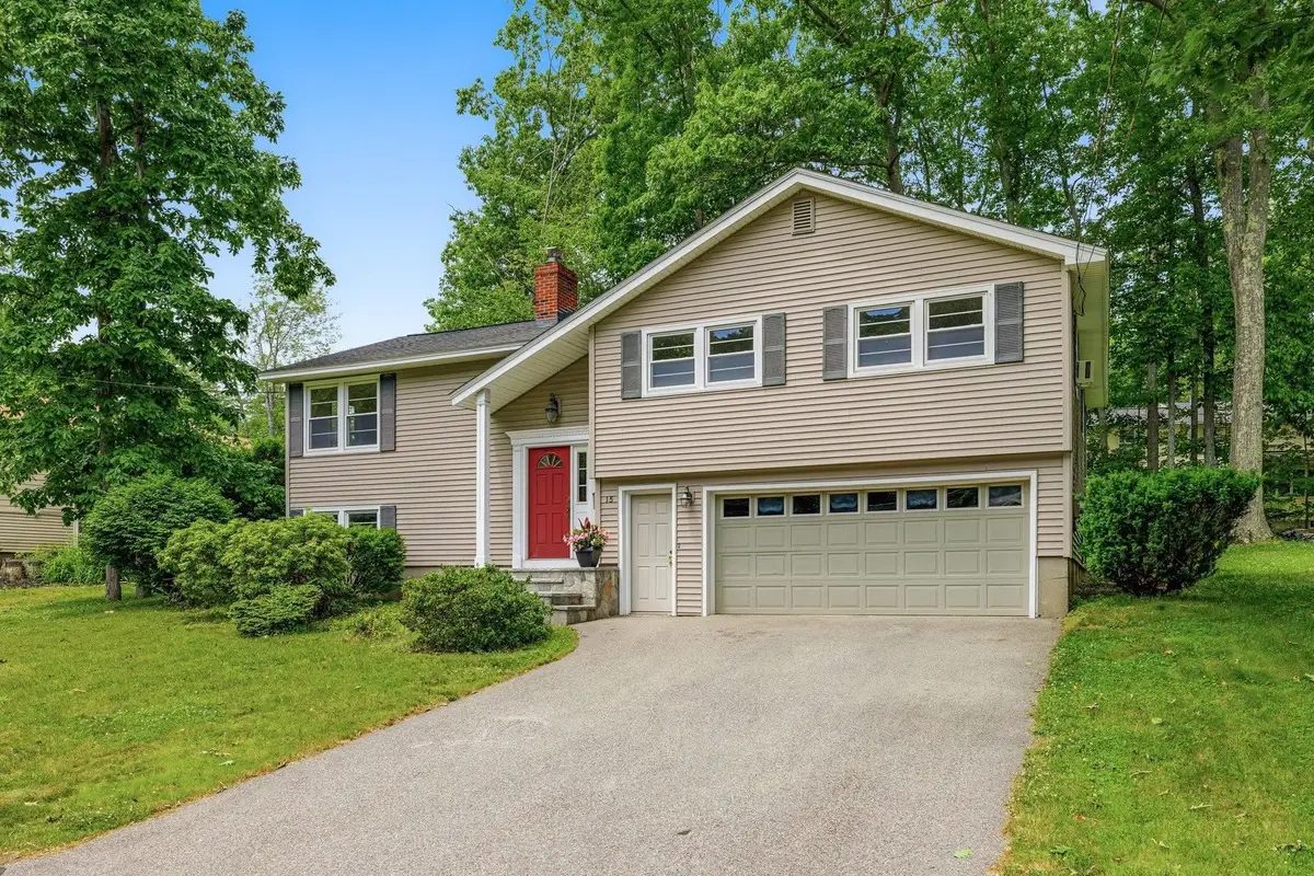 15 Harding Road, Portsmouth, NH 03801 - #1