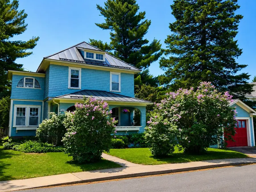 129 Beach Street, Derby Line, VT 05830 - #2