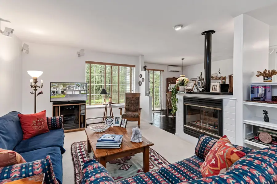 26 Lake Forest Drive, Burlington, VT 05401 - #2