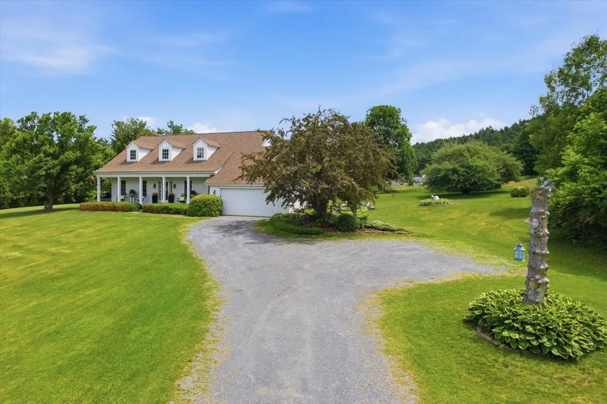 3287 Route 7, Pownal, VT 05261 - #1