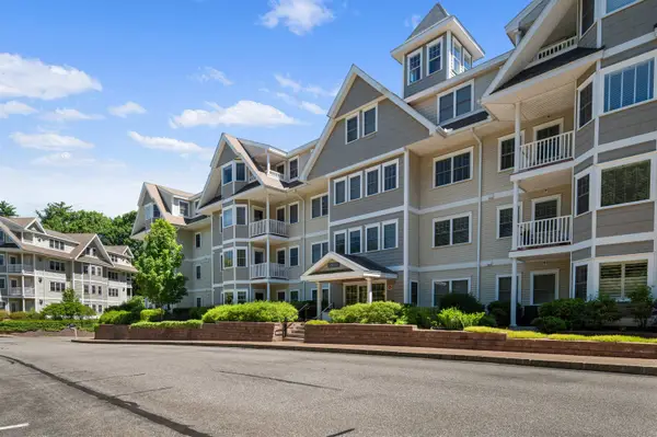 4 Sterling Hill Lane #417, Exeter, NH 03833