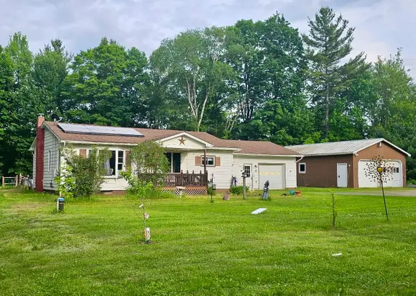 1745 VT Route 100, Lowell, VT 05847