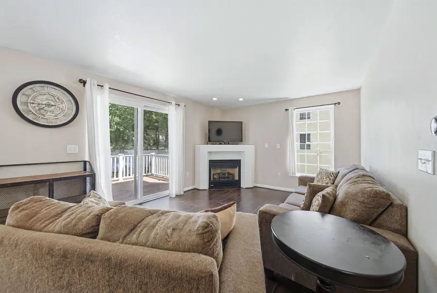 12 Lamprey Street, Newmarket, NH 03857 - #3