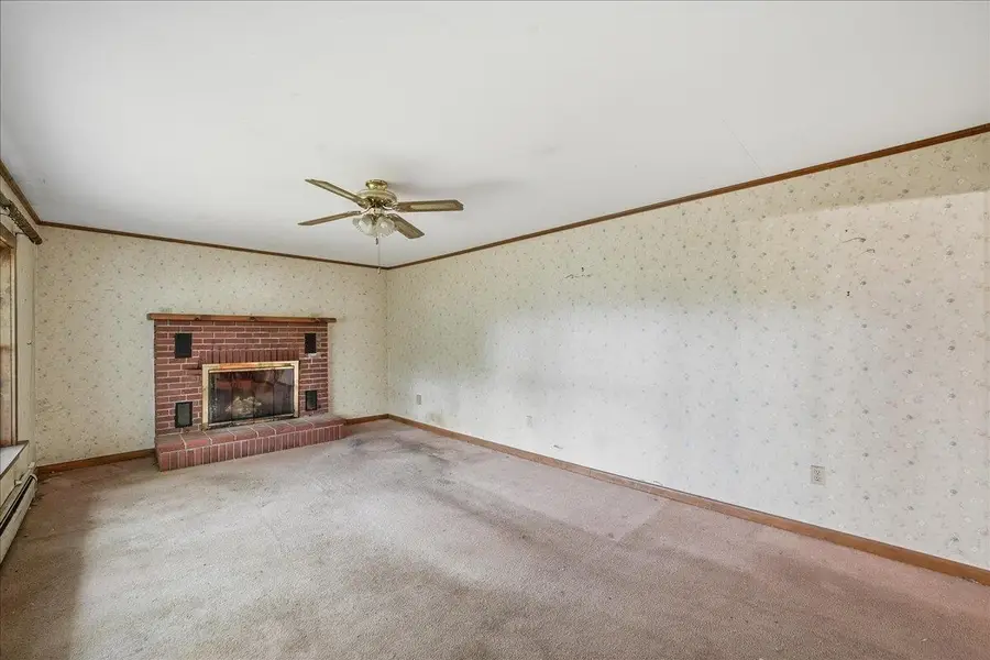 201 High Street, Lyndonville, VT 05851 - #2