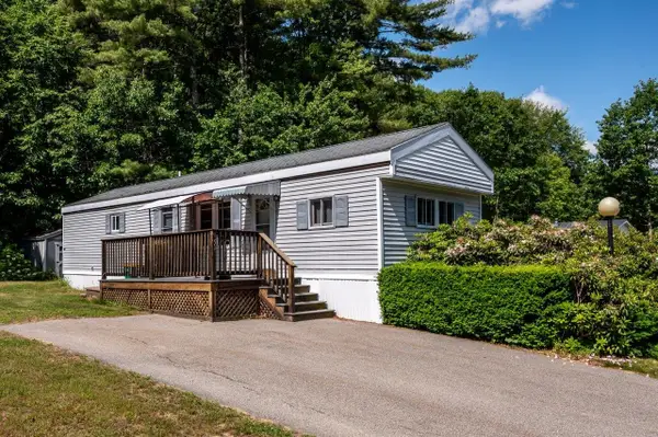 51 Cormier Drive, Rochester, NH 03867