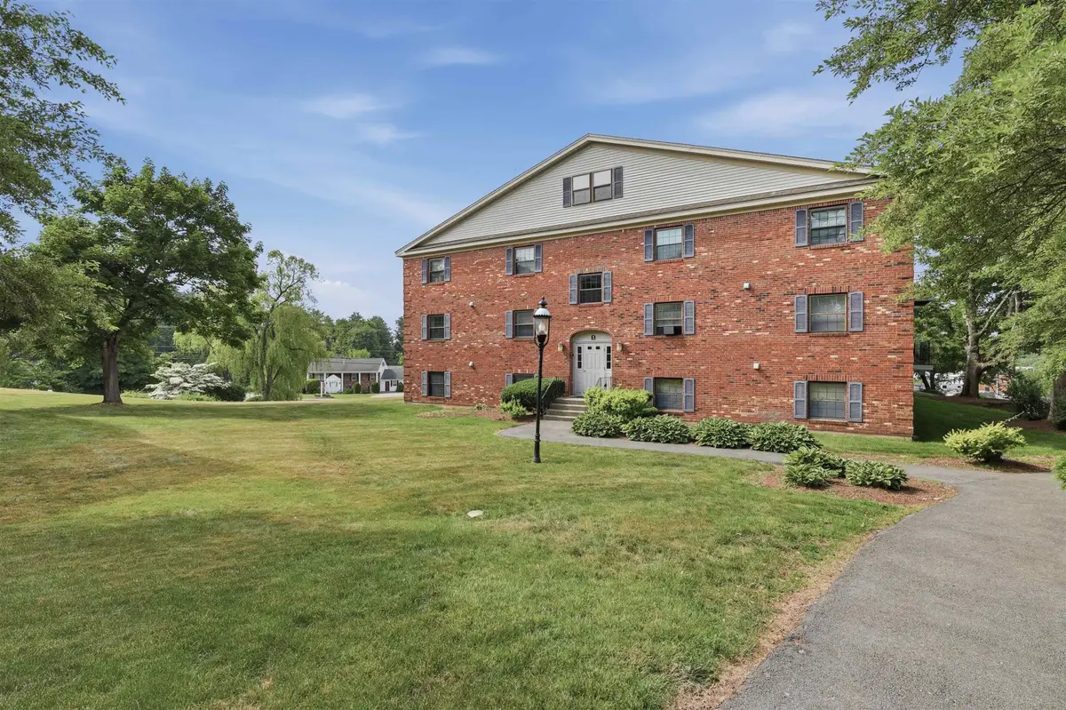 1 Bristol Court #211, Derry, NH 03038 - #1