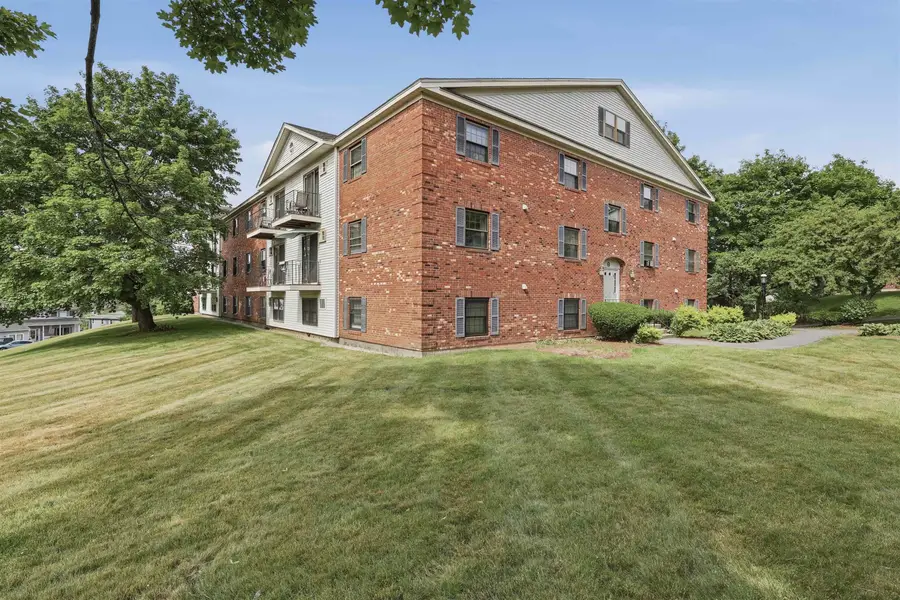1 Bristol Court #211, Derry, NH 03038 - #3