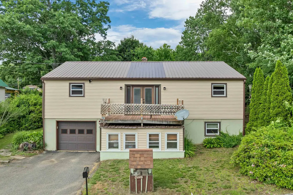 244 Pine Street, Laconia, NH 03246 - #1