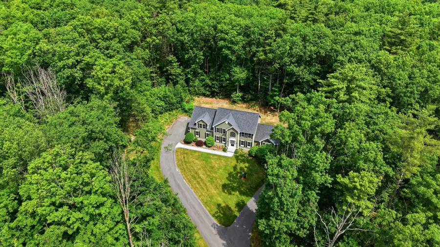 24 Piper Lane, Pelham, NH 03076 - #2