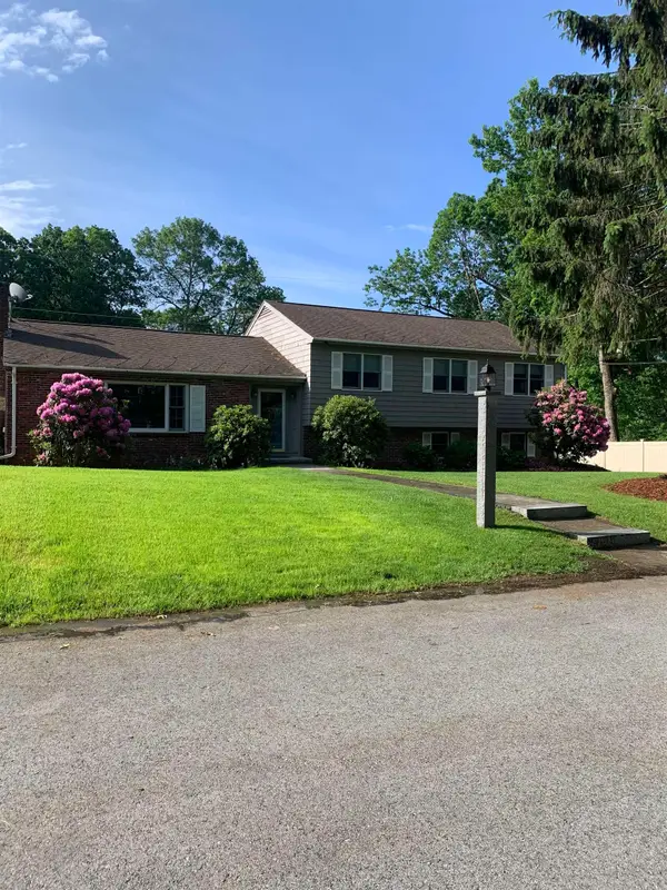 47 Farmington Road, Nashua, NH 03060-5309