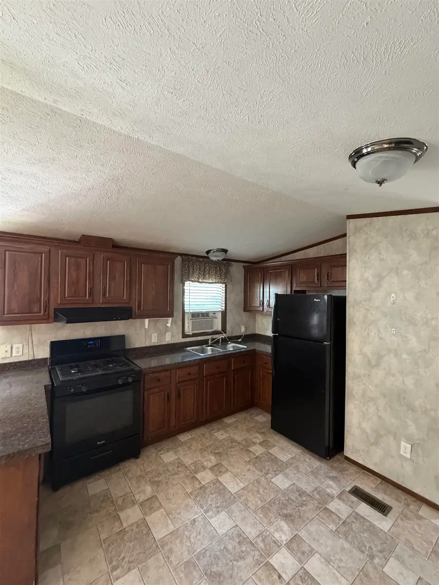 75 S Policy Street #51, Salem, NH 03079 - #3