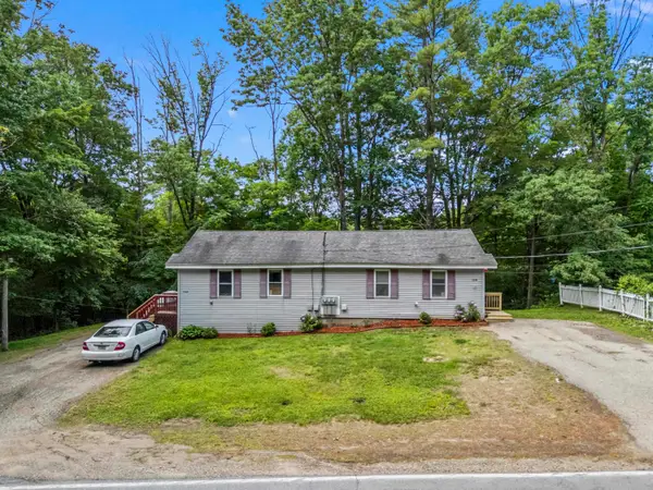 584 Chestnut Hill Road, Farmington, NH 03835