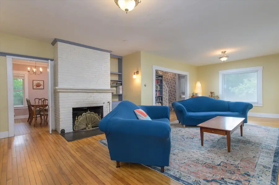 81 Main Street, Chester, VT 05143 - #3