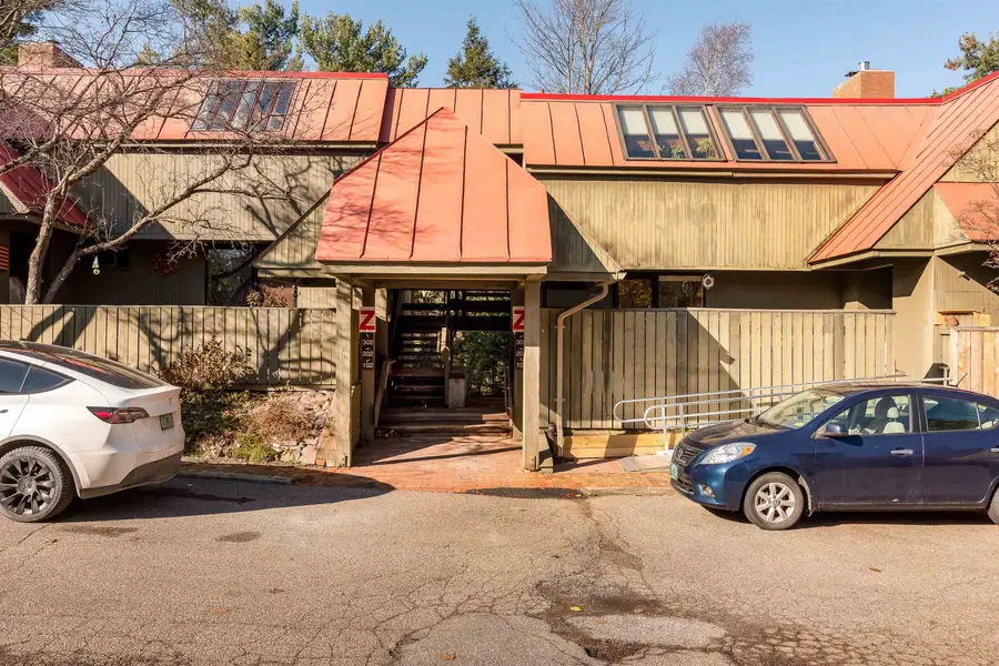 122 Redrock Drive #101, Burlington, VT 05401 - #2