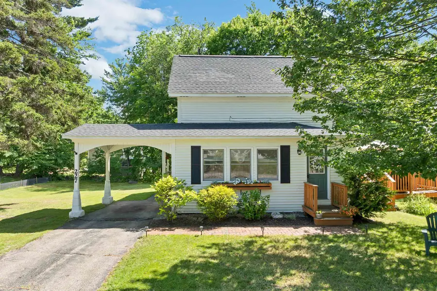 227 Pine Street, Laconia, NH 03246 - #3