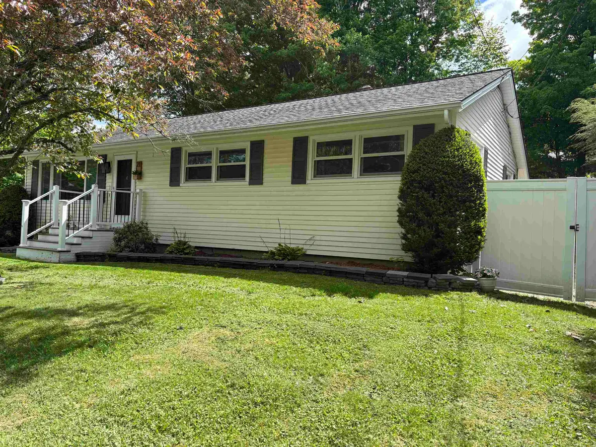 21 Woodland Drive, Barre, VT 05641 - #1