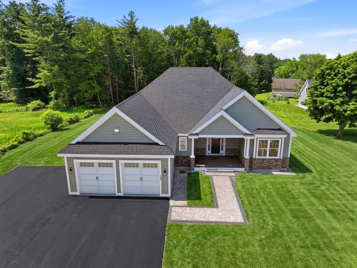 116 Winnicutt Road, Stratham, NH 03885 - #1
