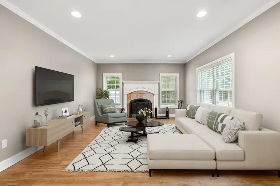 503 Ashley Drive, Pembroke, NH 03275 - #3