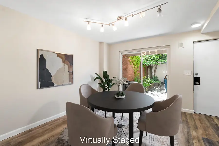 388 College Street #4, Burlington, VT 05401 - #2