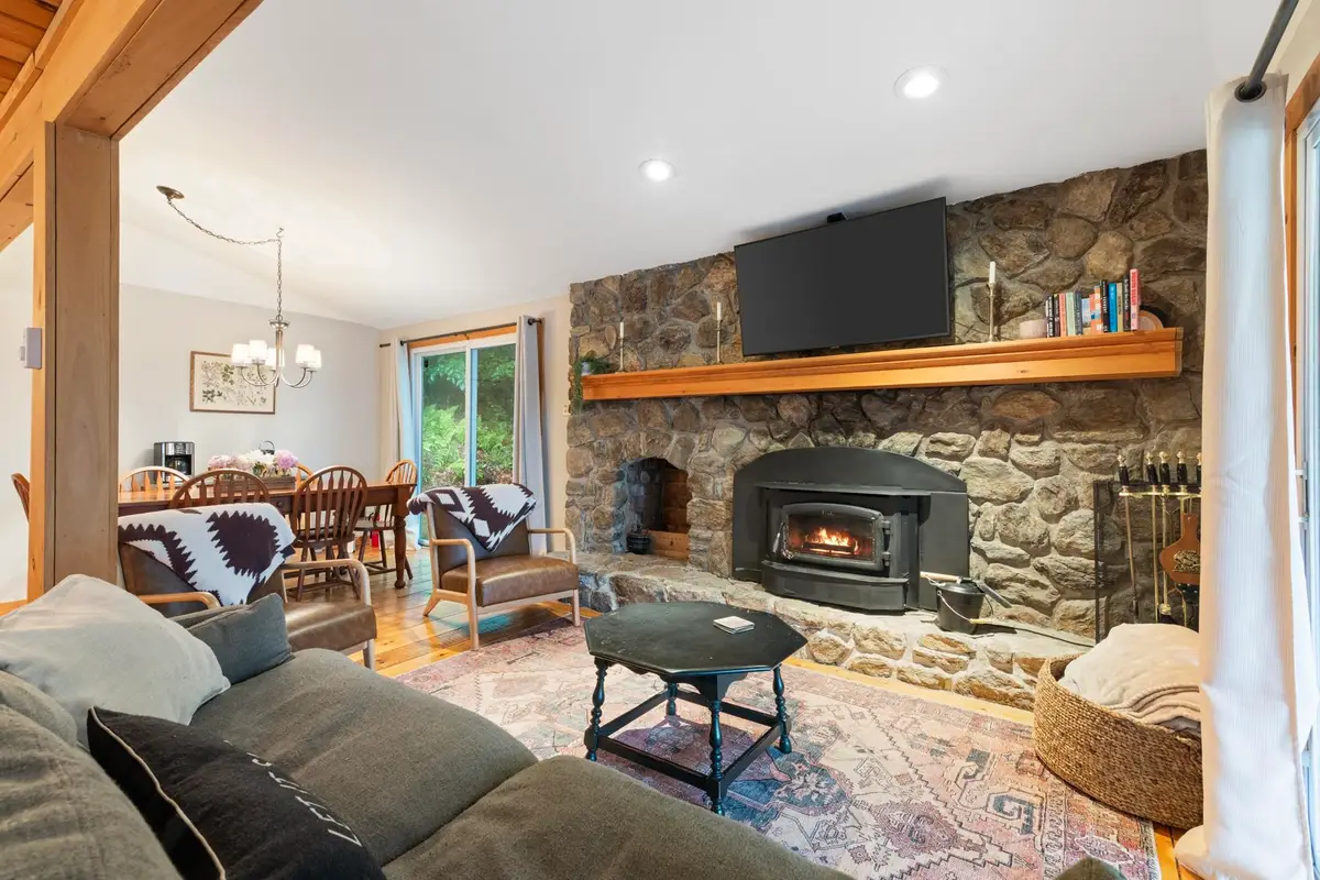 7 Lightning Ledge Way, Wilmington, VT 05363 - #1