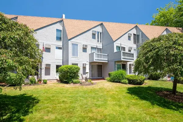 23 Cusack Road #29, Hampton, NH 03842