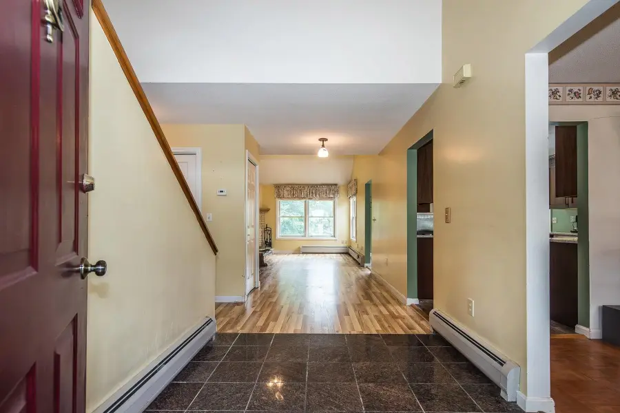 6 Moon Brook Drive, Rutland, VT 05701 - #3