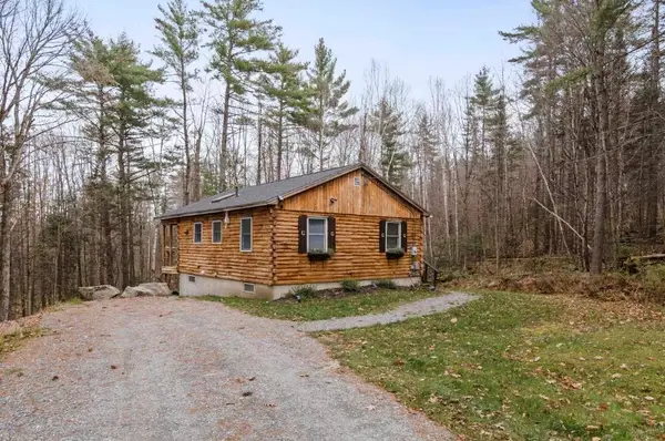 221 Deerfield Drive, Haverhill, NH 03785