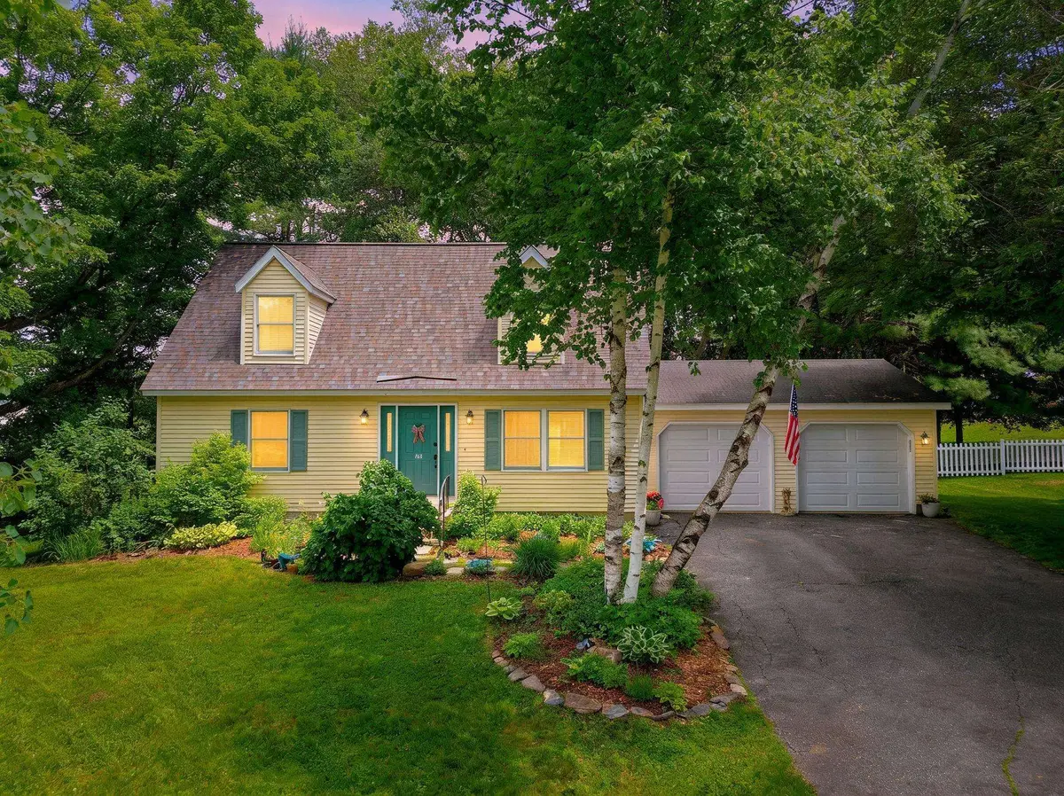 152 Cross Street, Quechee, VT 05001 - #1