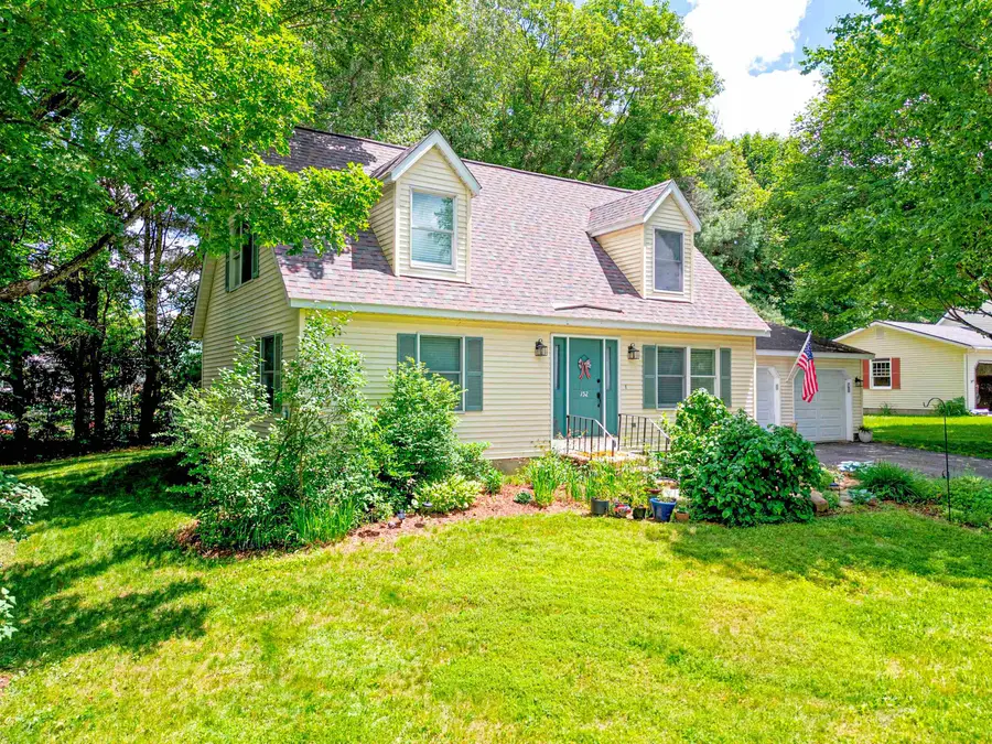 152 Cross Street, Quechee, VT 05001 - #3