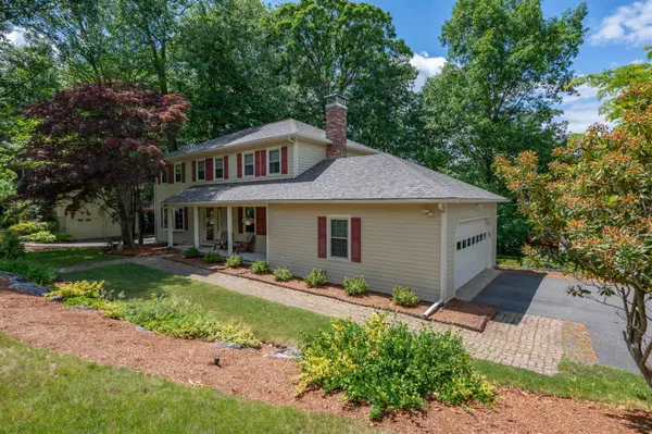 3 Aspen Court, Nashua, NH 03062