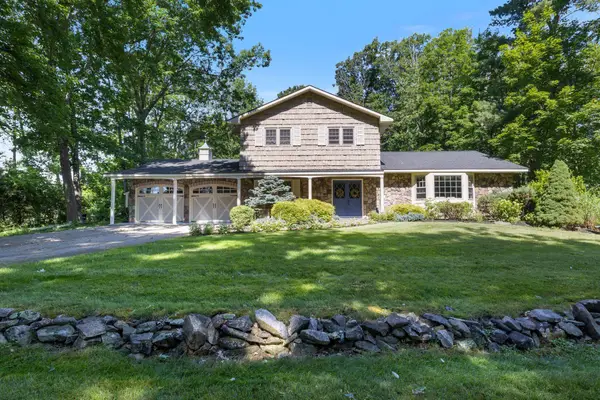 189 Gulf Road, Dover, NH 03820