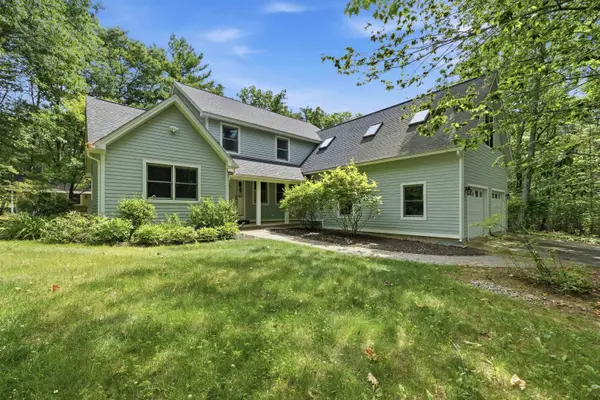 8 Freshet Road, Madbury, NH 03823