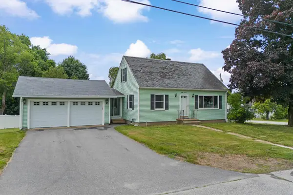 87 Broadway Avenue, Manchester, NH 03104