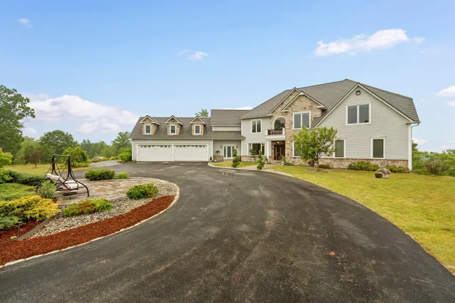 129 North Road, Hillsborough, NH 03244 - #2