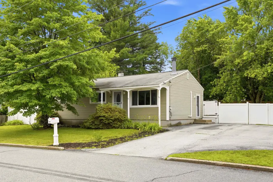 254 Greeley Street, Manchester, NH 03102 - #2