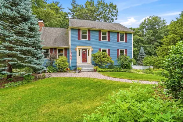 22 Erik Street, Merrimack, NH 03054