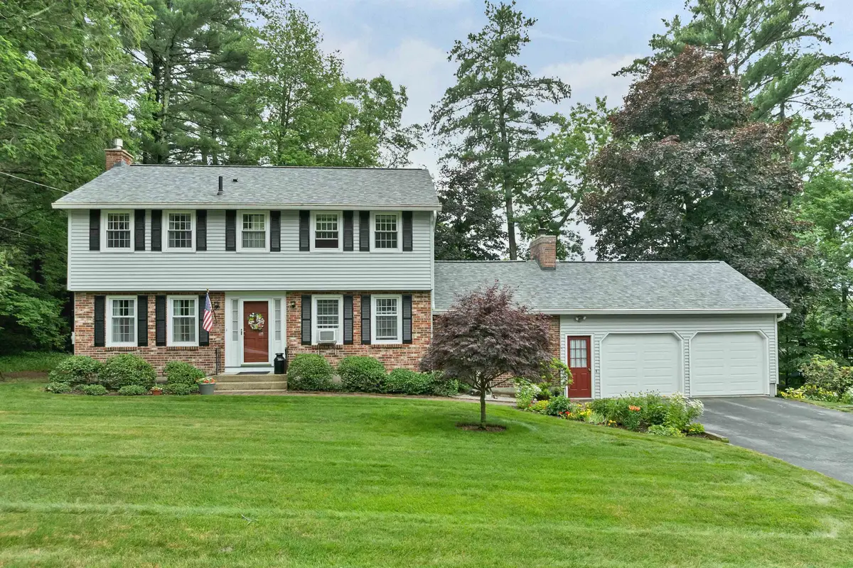 15 Spencer Drive, Nashua, NH 03062 - #1