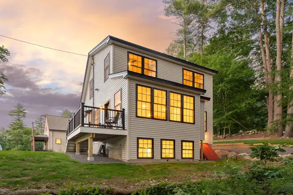 7 Beach Road, Hampstead, NH 03841