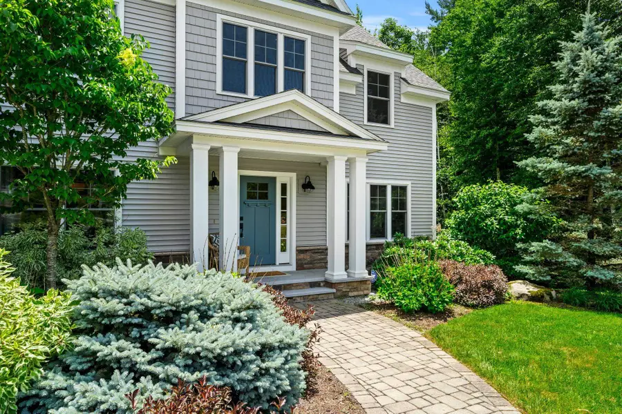 32 Settlers Court, Bedford, NH 03110 - #3