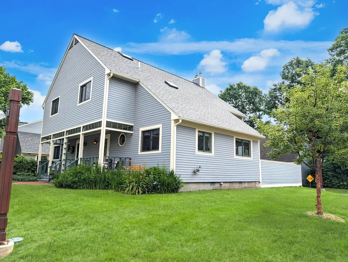 82 Spinnaker Way, Portsmouth, NH 03801 - #1
