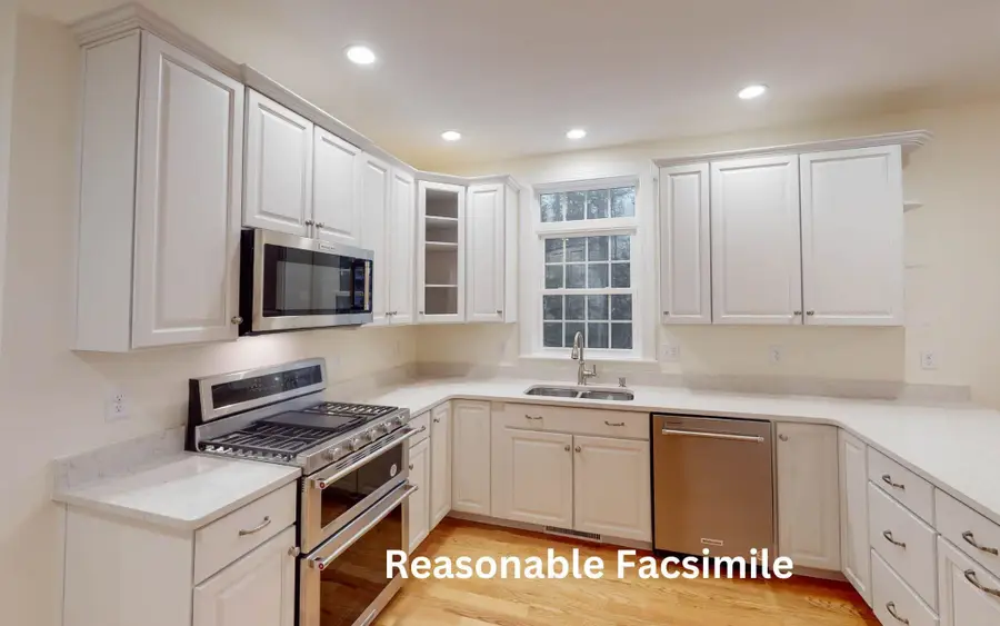 114 Lantern Drive, Sandown, NH 03873 - #2