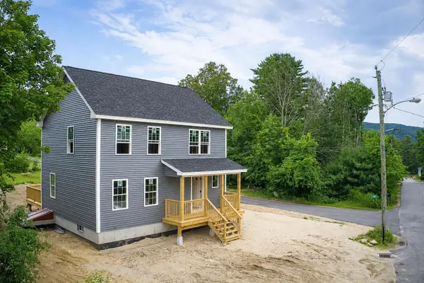 21 Saint Anthonys Road, Wakefield, NH 03872