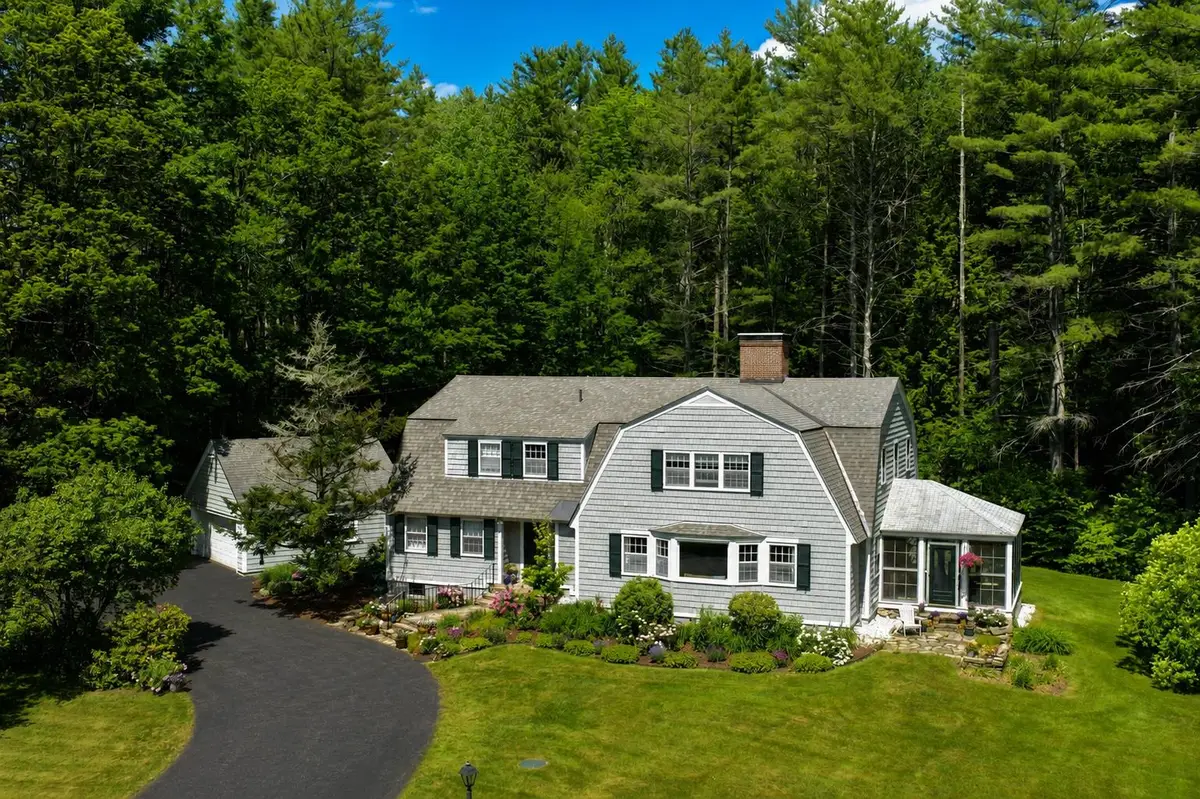 258 Chester Rd Road, Grafton, VT 05146 - #1