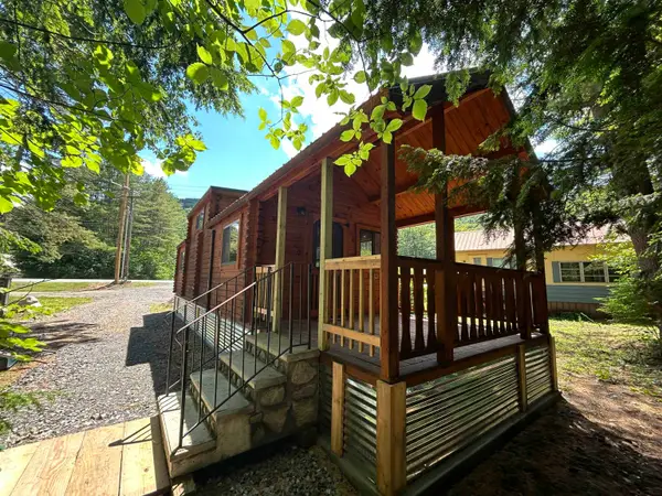 2074 VTRT 30 Route, Jamaica, VT 05343