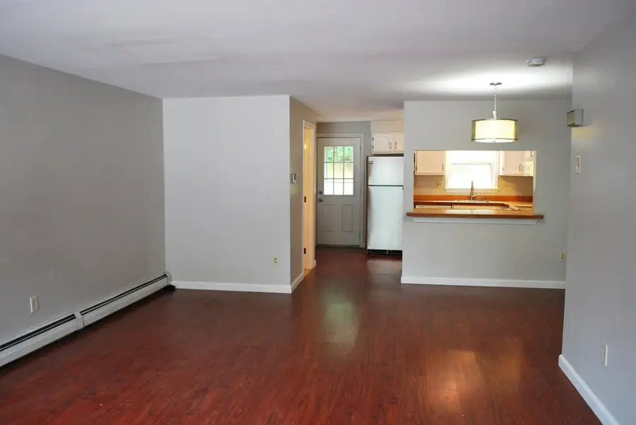 21 Blossom Lane, Merrimack, NH 03054 - #2