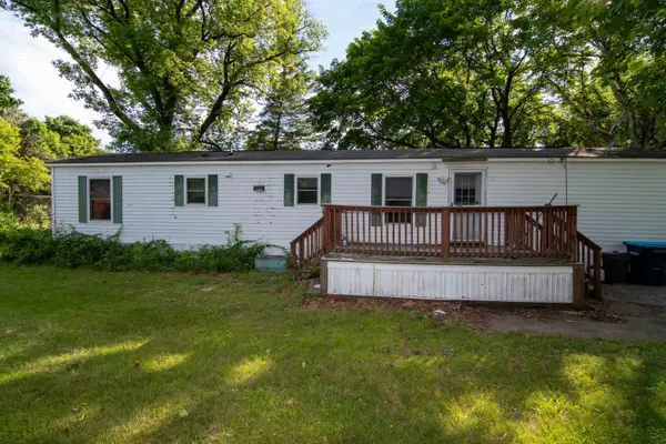 6 Longmeadow Drive, Concord, NH 03301