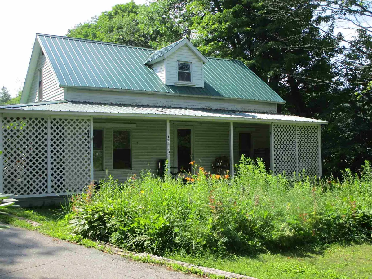 1950 North Main Street, Londonderry, VT 05148 - #1