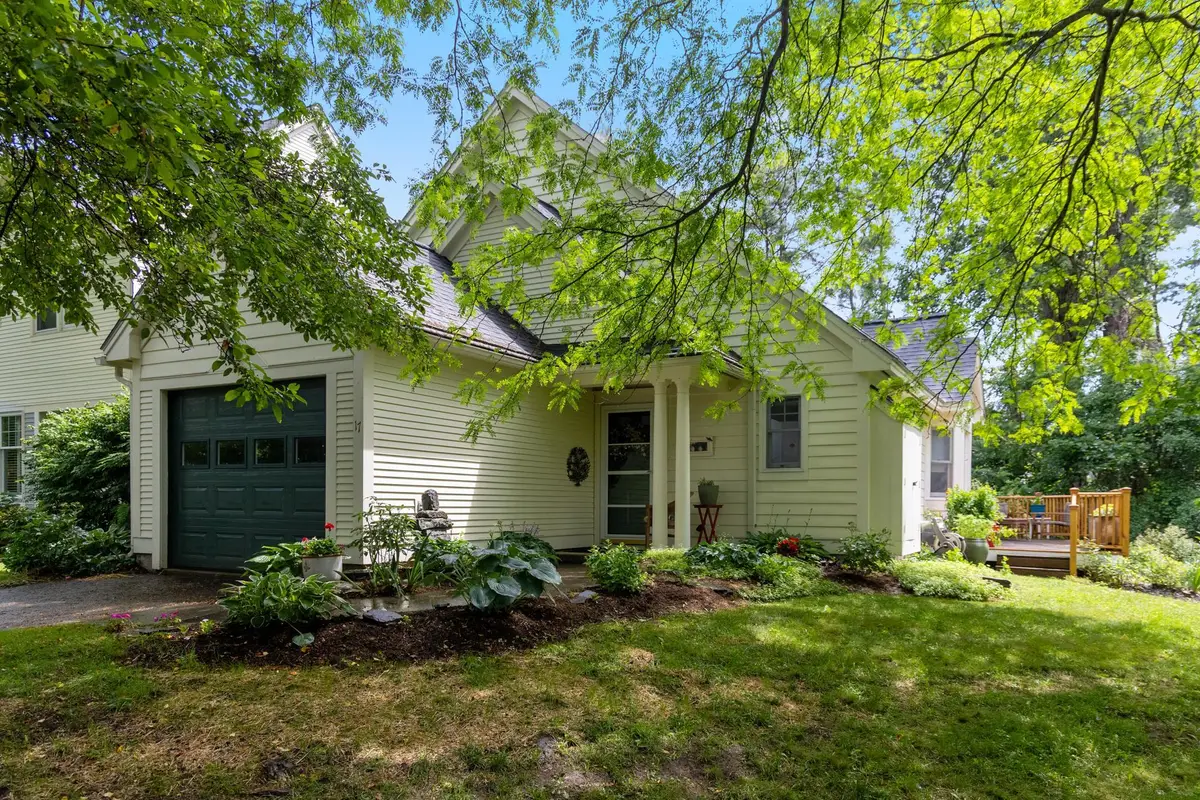 17 Eastman Farm Road, Burlington, VT 05408 - #1