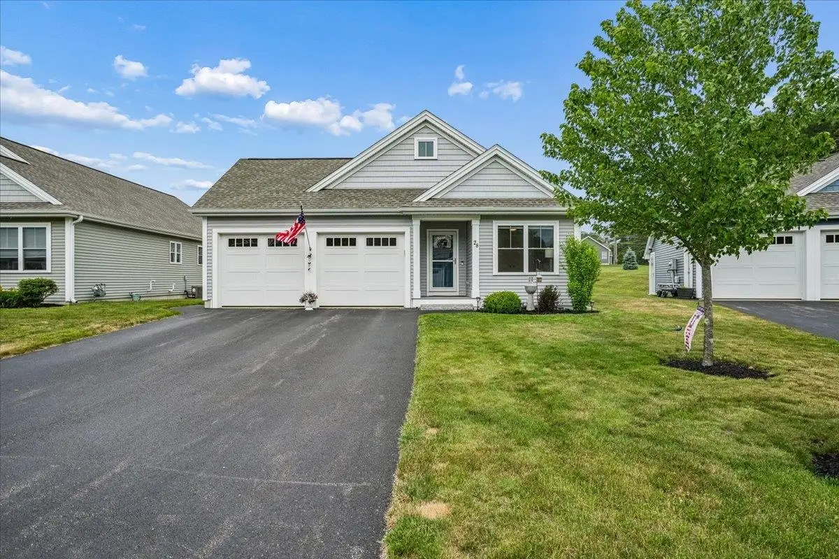 28 Pasture Lane, Nashua, NH 03062 - #1